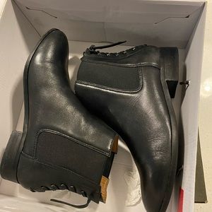 Black ankle booties